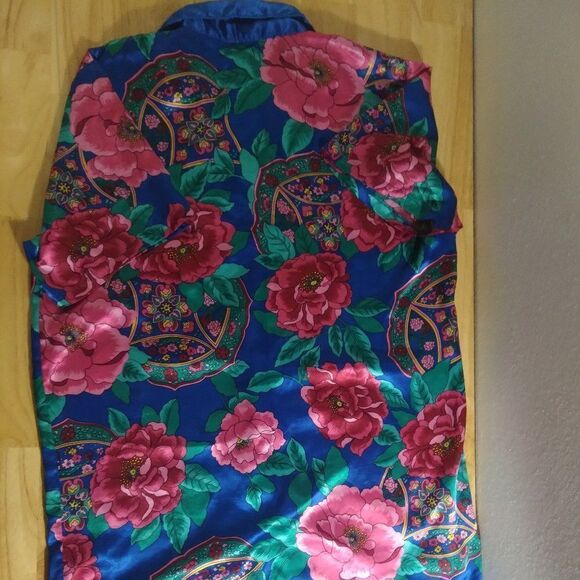 Vintage Kathryn Floral Pattern Polyester Hawaiian Disco Shirt - Picture 6 of 7